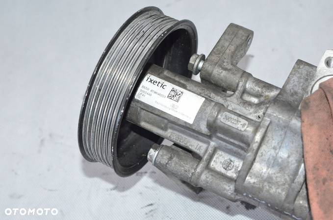 Pompa wspomagania BMW E70 E90 E53 X5 X5 3.0 D N57 - 4