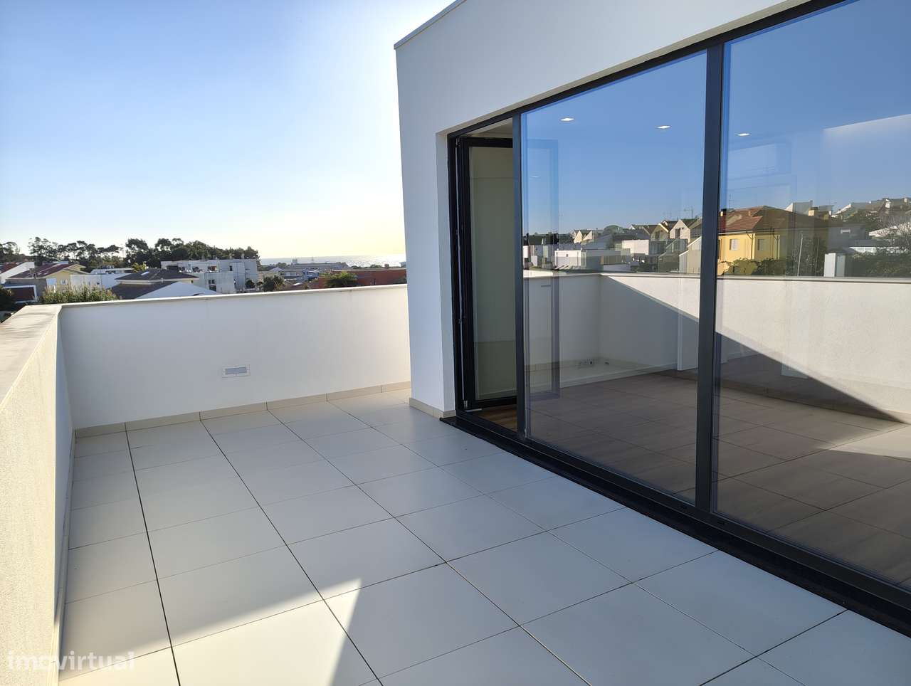 MORADIA de LUXO - PRONTA HABITAR - PRAIA SALGUEIROS - CANIDELO-41