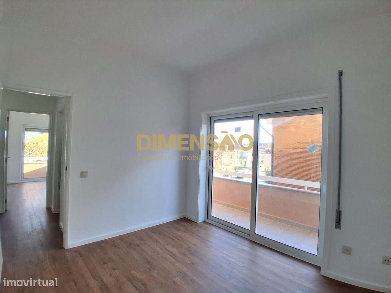 T3 em Águas Santas  Totalmente Remodelado com Garagem DCI159-6