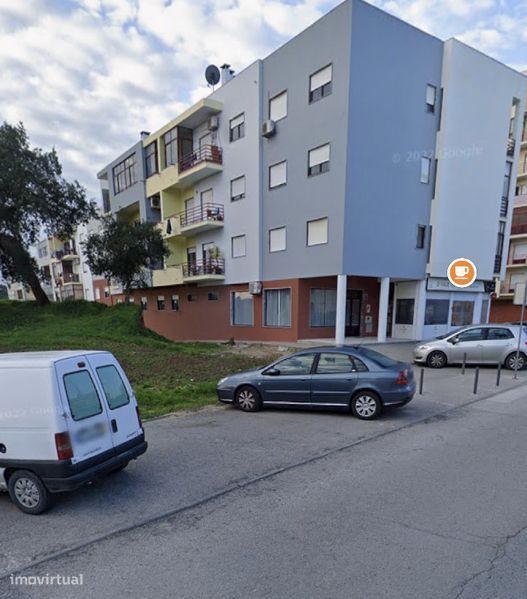 Loja - Setubal - 80m2 - Av. Descobertas 26 - Arrenda - Grande imagem: 1/9