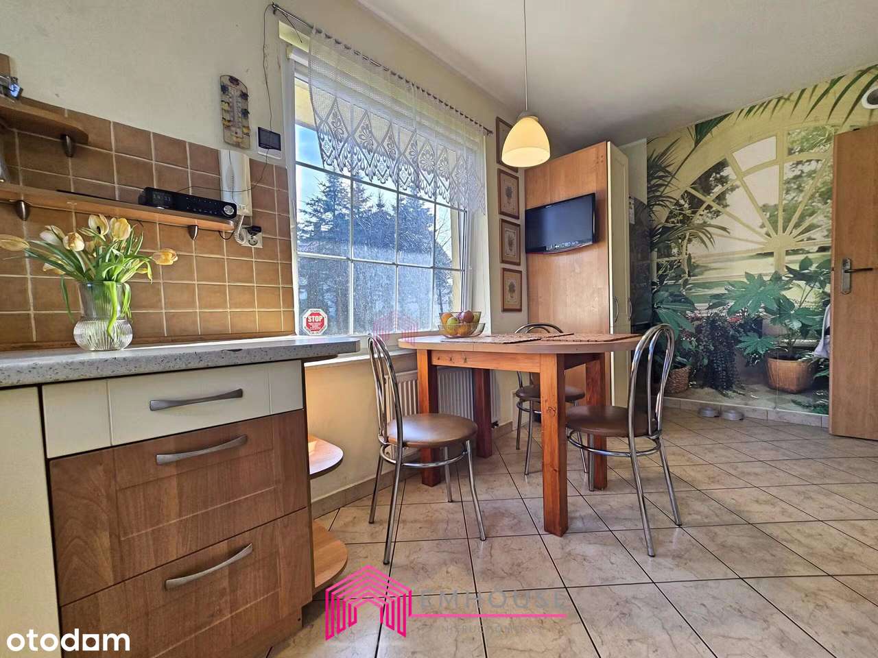 Wyjątkowy dom rodzinny – gotowy, by się w nim zakochać!-4