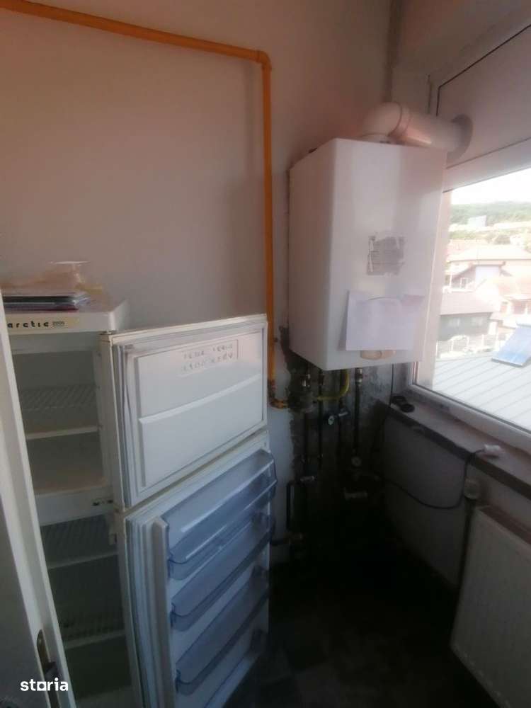 Vând spații comerciale zona centrală 400 euro mp negociabil-6