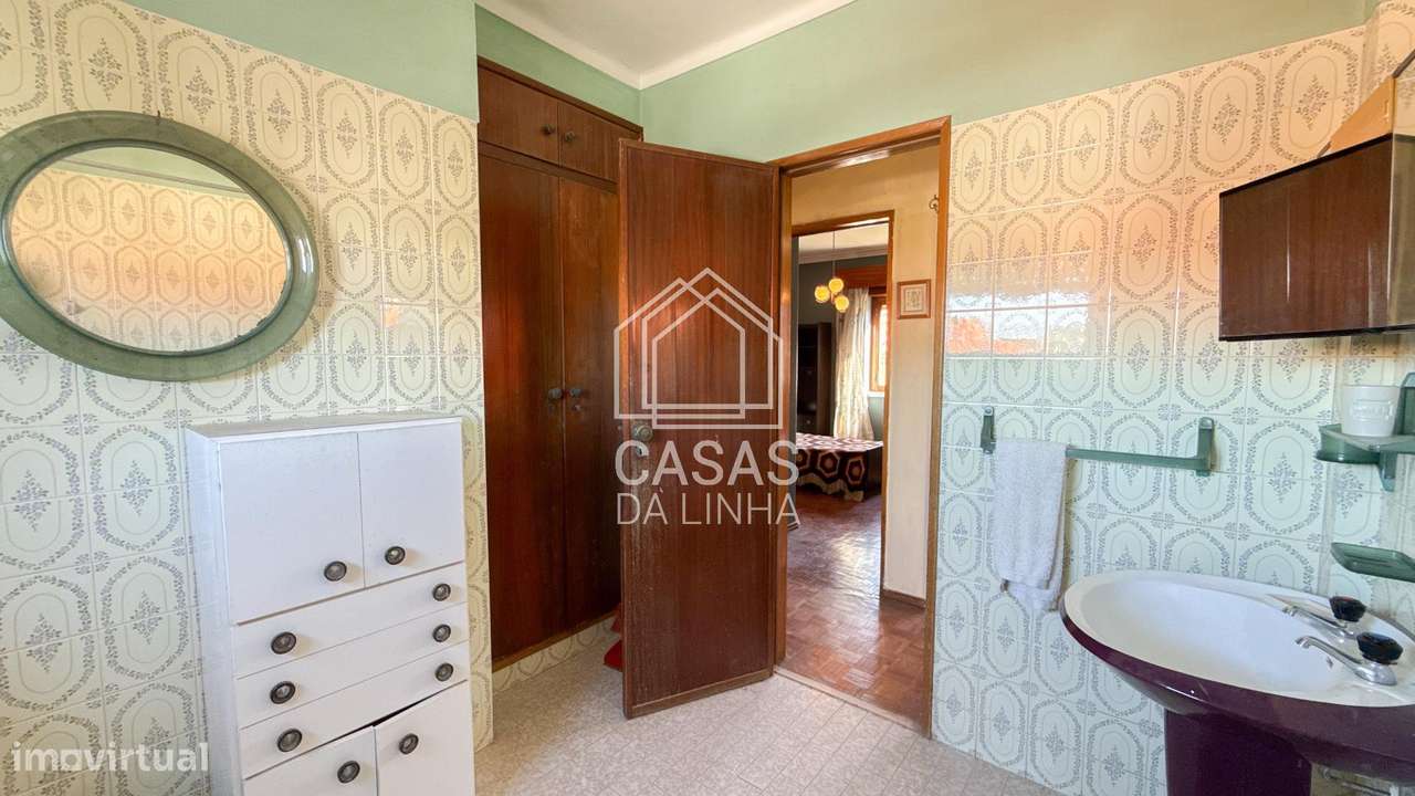 Moradia Independente T5 em Vila Fria - Porto Salvo-30