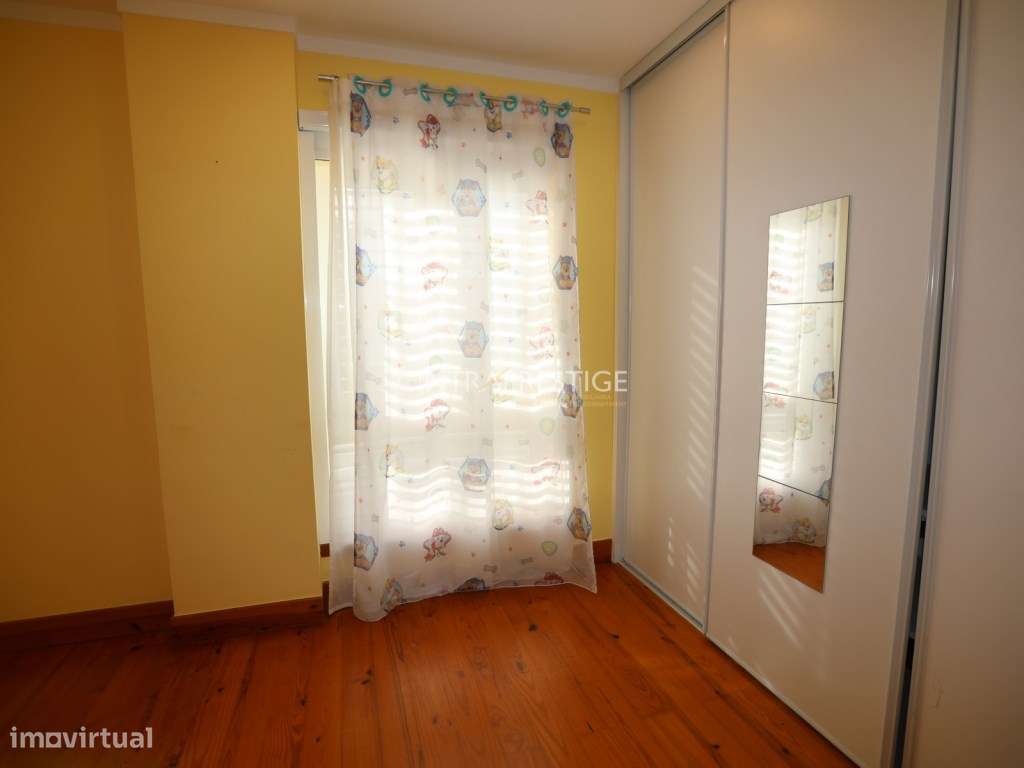 Moradia T3 com Jardim e Garagem na Quinta Verde - Nafarros, Sintra.-27