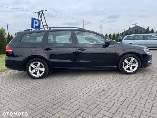 Volkswagen Passat 1.6 TDI Perfectline - 11