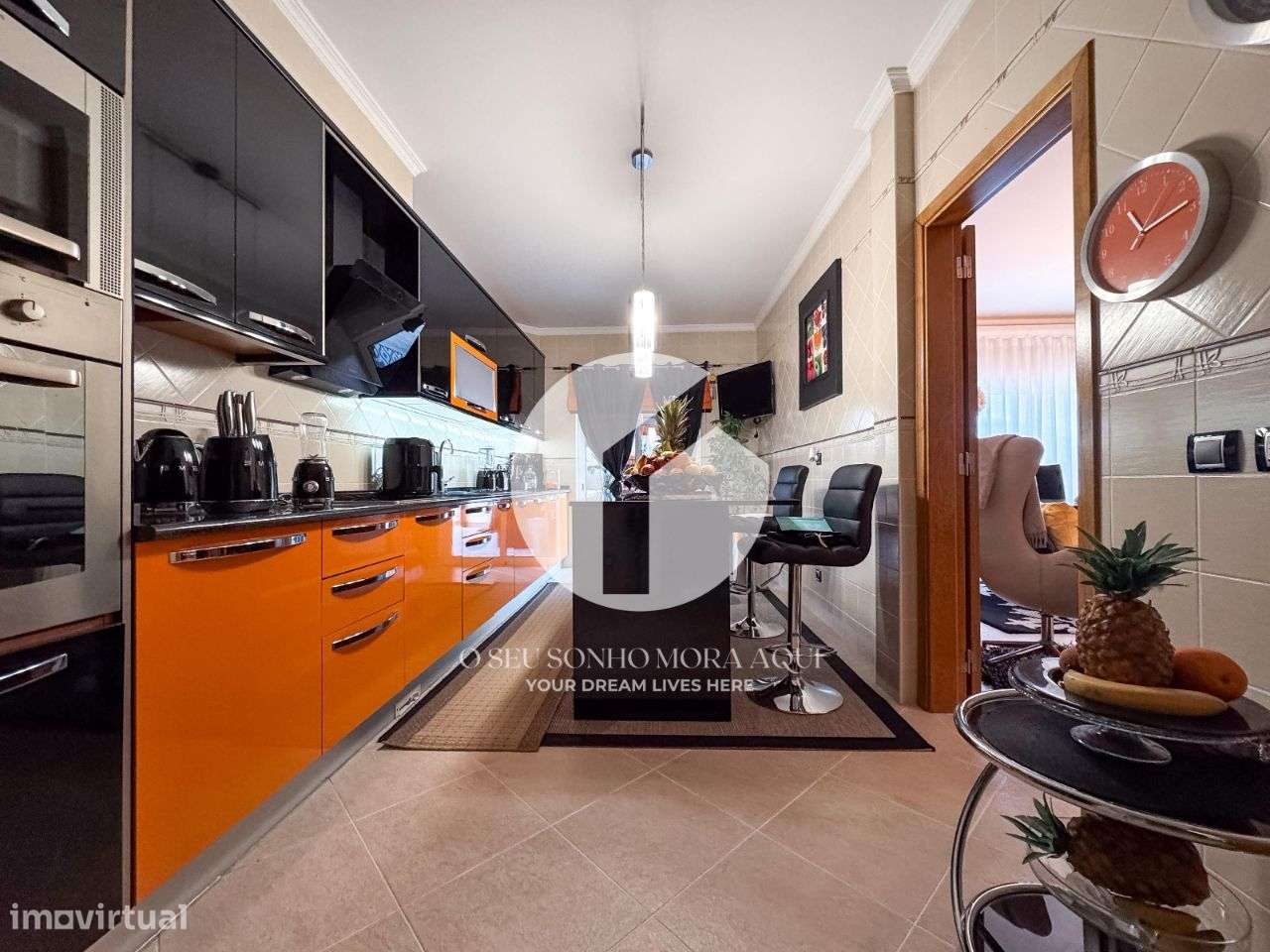 Moradia T4 de luxo mobiliada à venda em Olhão-7