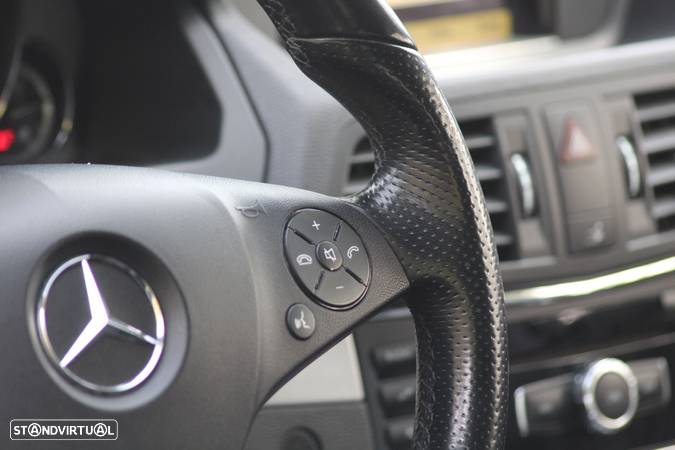 Mercedes-Benz E 250 CDi Avantgarde BlueEfficiency - 41