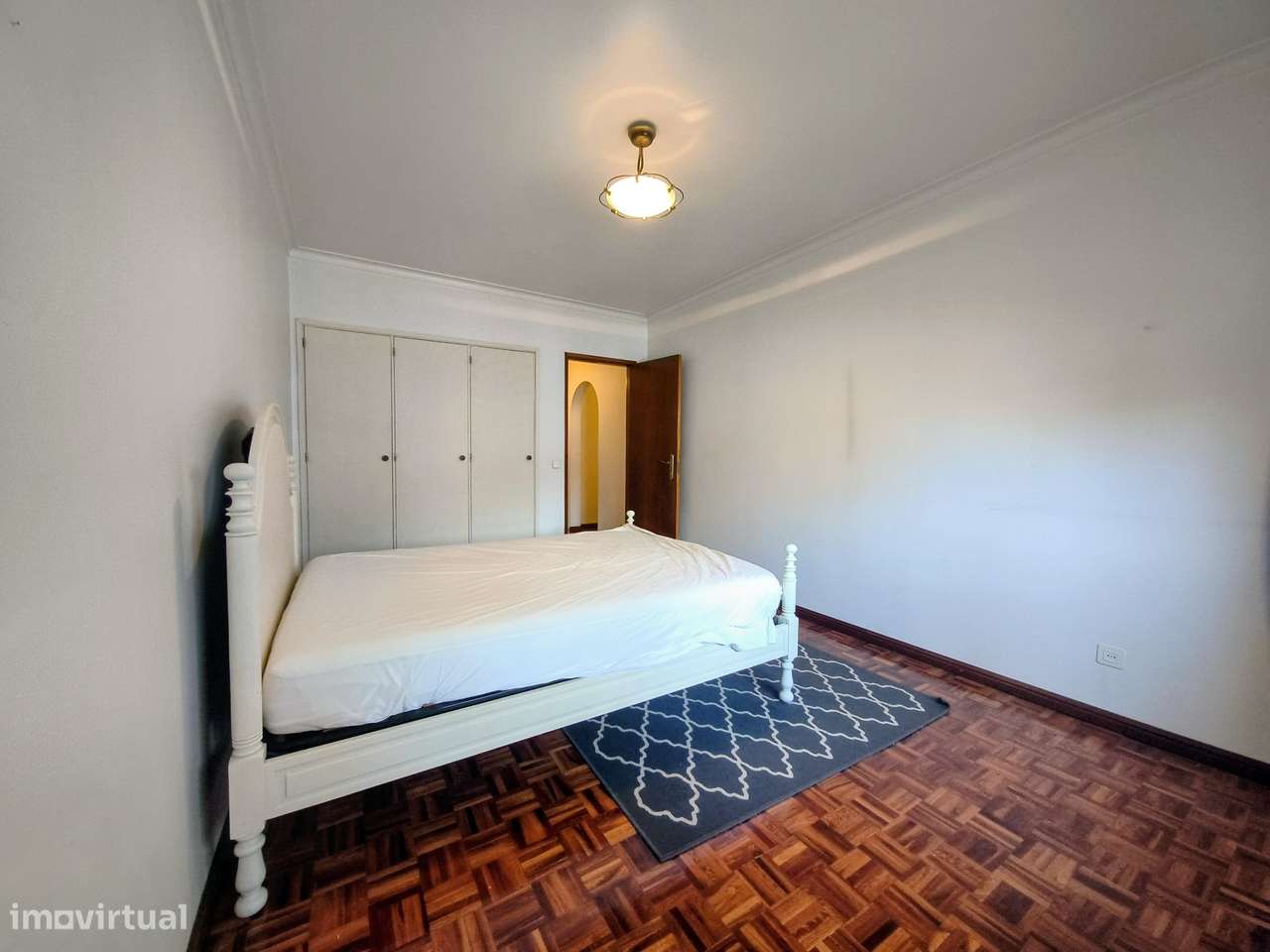 T2 em Linda-a-Velha: pronto a viver, preparado para evoluir - Grande imagem: 4/15