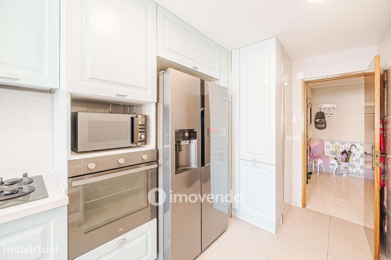 Apartamento T3, com áreas amplas, em Setúbal-16