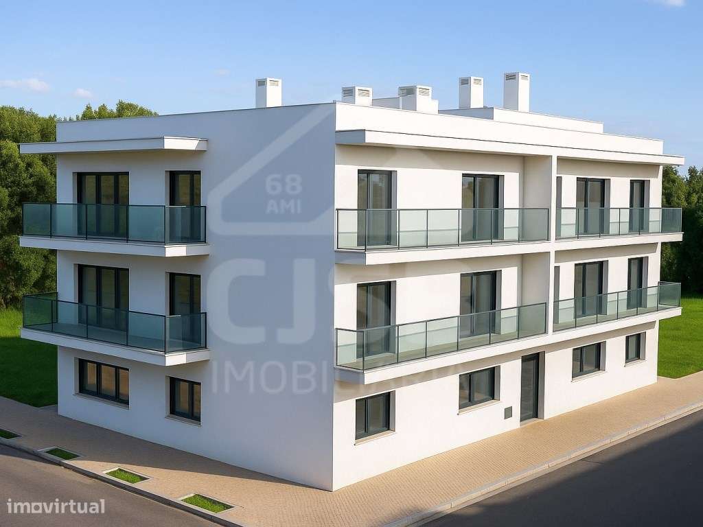 Apartamento T3 novo em Benavente-0