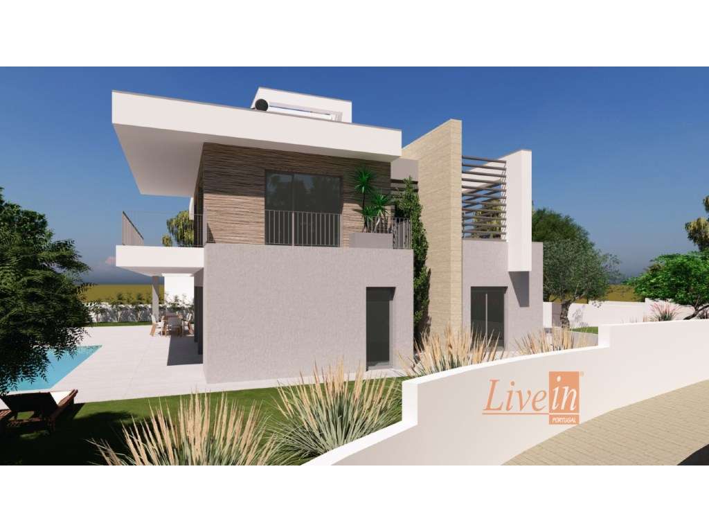 Terreno com Projeto Aprovado para Moradia T4 com Piscina Próximo da... - Grande imagem: 2/12