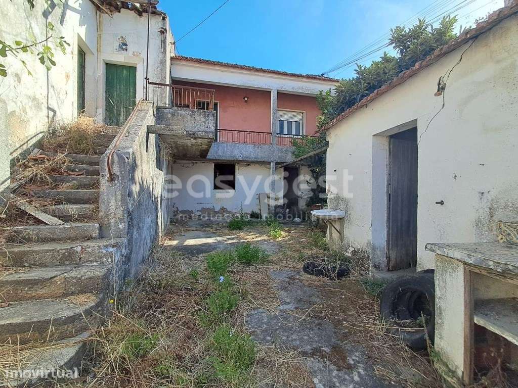 Moradia em Ruínas com Projeto Aprovado - Grande imagem: 4/15