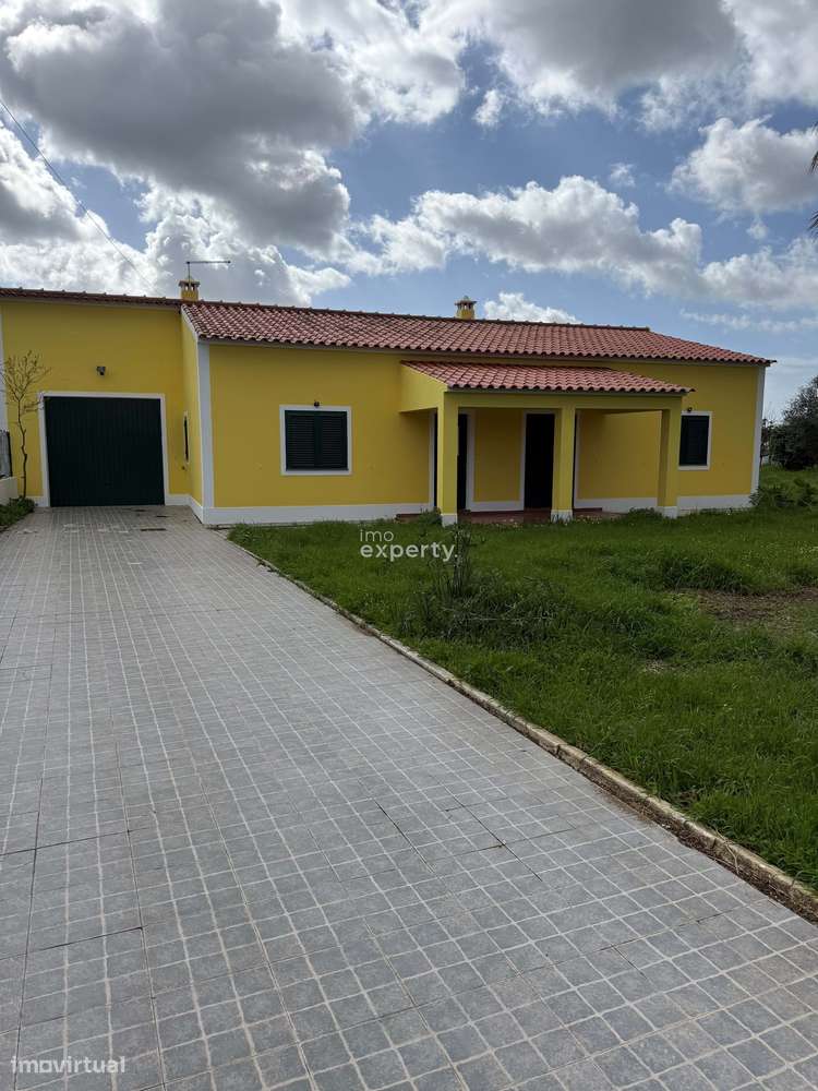 Moradia T3 com Piscina em Salvaterra de Magos, Santarém - Grande imagem: 3/24