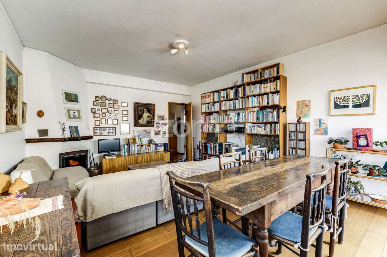 Apartamento T3 com vista mar na Parede-6