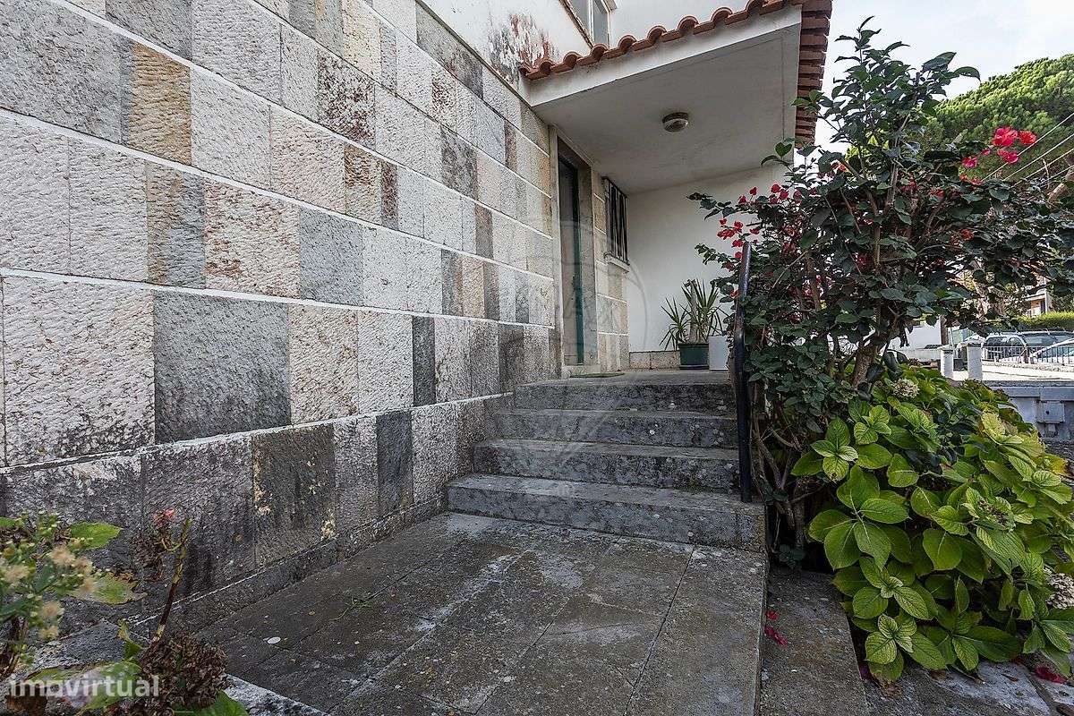 Moradia T14 para venda-1