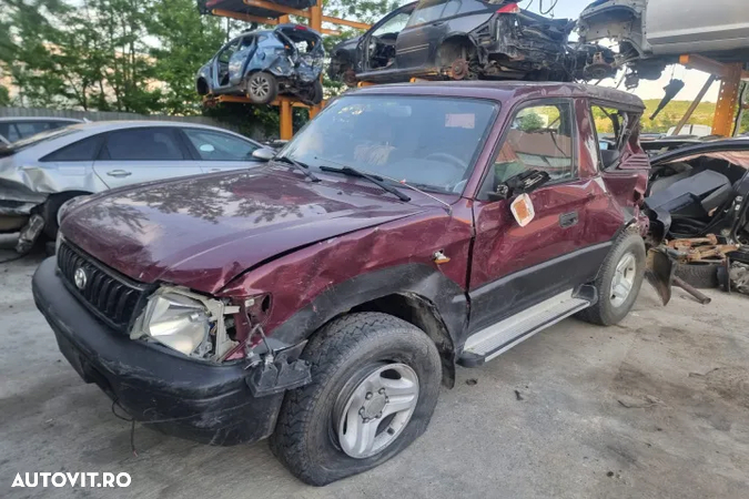 bara fata armatura capota trager stop tripla far prag centura centuri  punte jug  Toyota Land Cruiser Prado, J90, an 1998, dezmembrez - 3