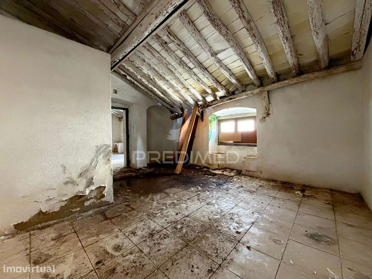 Moradia para Recuperação com Elevado Potencial de Rentabilidade no...-11