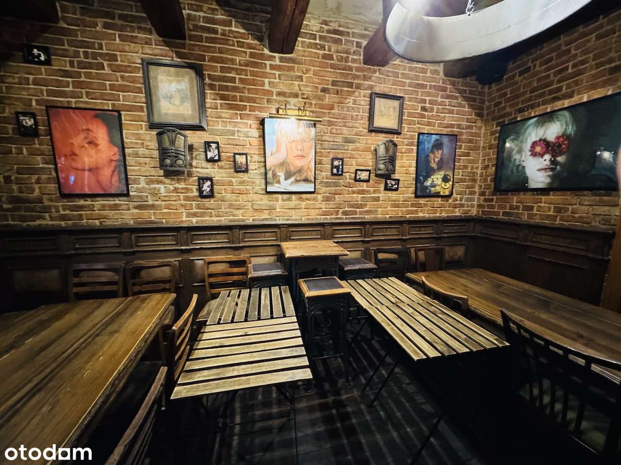 Funkcjonujący pub w centrum,ogródek piwny/lokal z najemcą-5