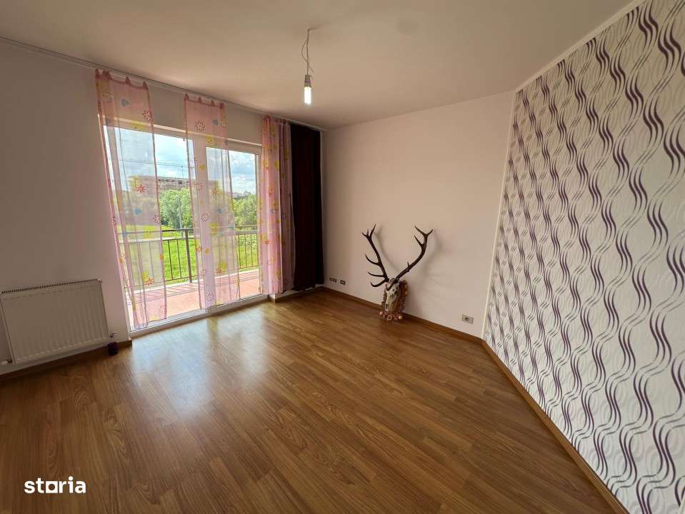 Vanzare - Apartament 4 camere pe 2 nivele, 111 mp utili, etaj 2 - Imagine principală: 4/13