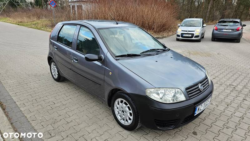 Fiat Punto 1.2 8V Active - 35