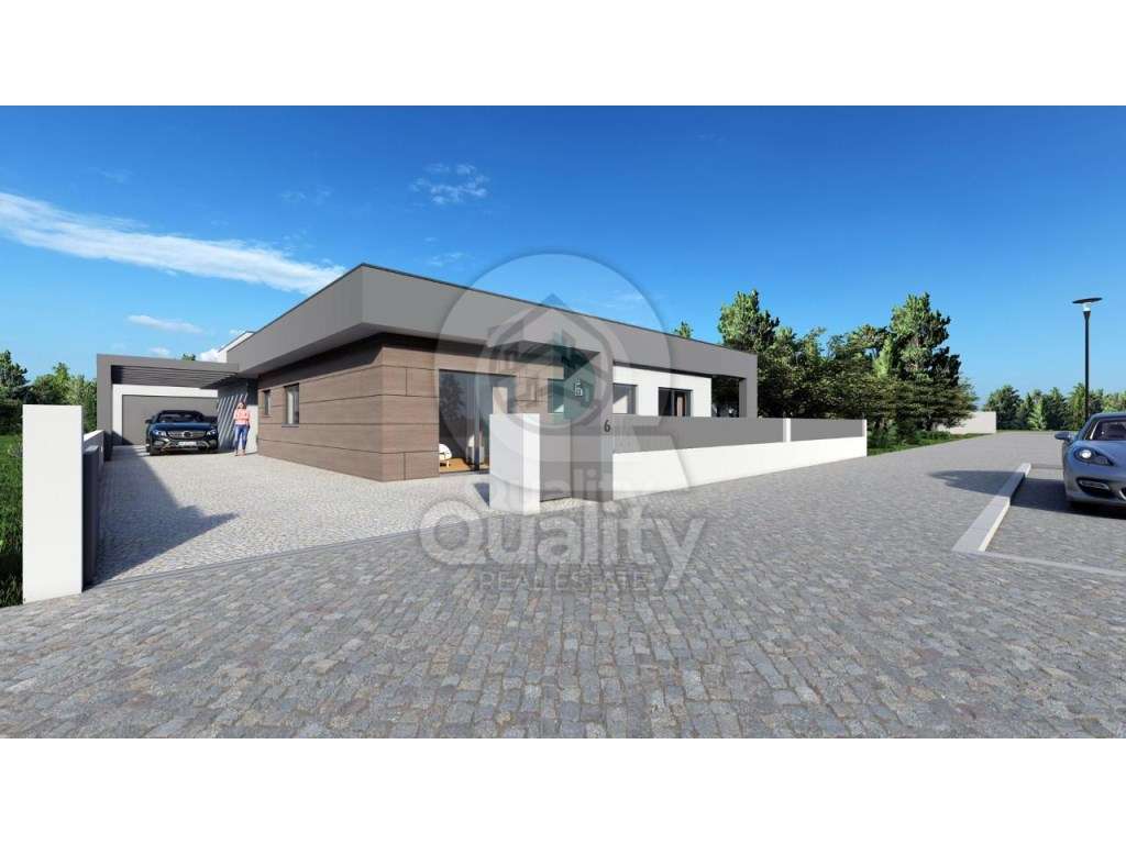 Moradia Isolada T5 em Azeitão - Grande imagem: 3/40