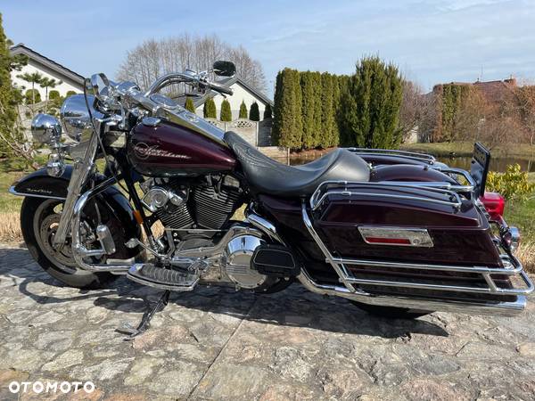 Harley-Davidson Touring Road King - 17