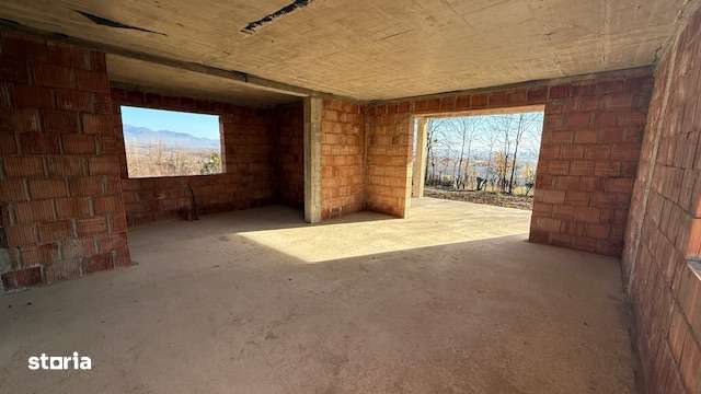 Dealul Grosului  Casa pe un nivel cu  5 ari teren priveliste deosebita - Imagine principală: 5/18