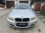 BMW Seria 3 318d DPF Touring Edition Sport - 2