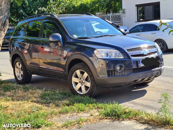 Chevrolet Captiva - 4