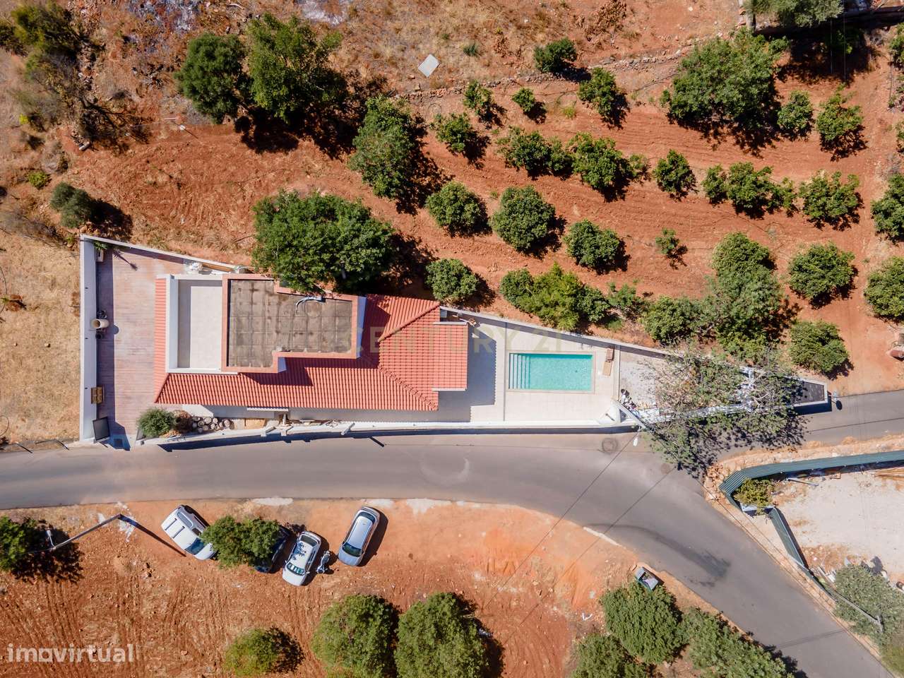 Moradia T3, Nova e Exclusiva: Campo, Mar e Piscina em Albufeira-33