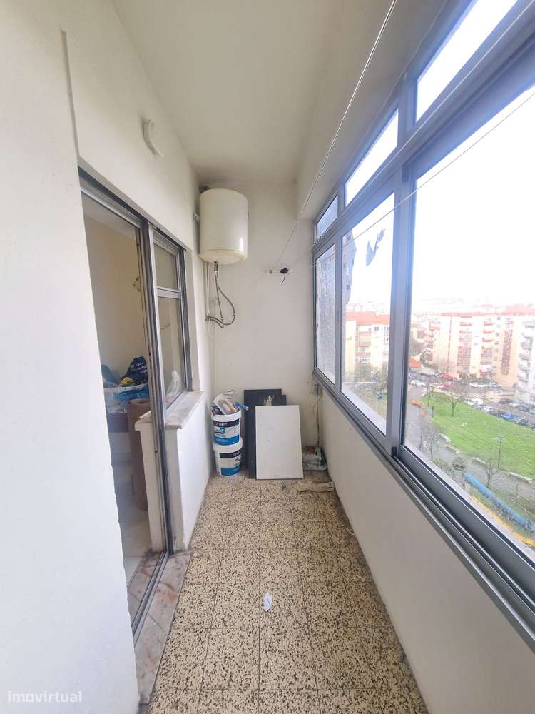 T0 Remodelado | Av. dos Cravos Vermelhos – Reboleira - Grande imagem: 4/20