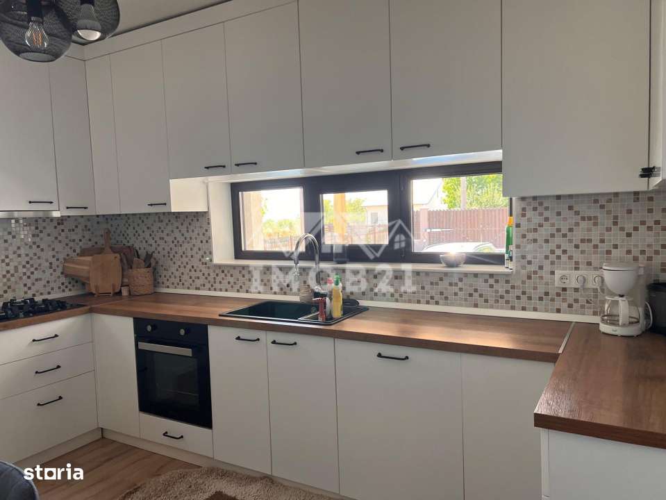 Vanzare vila impunatoare  cu teren 2000mp in Cocosesti Prahova-17