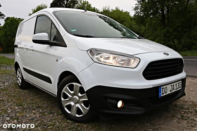 Ford Transit Courier Basis - 25