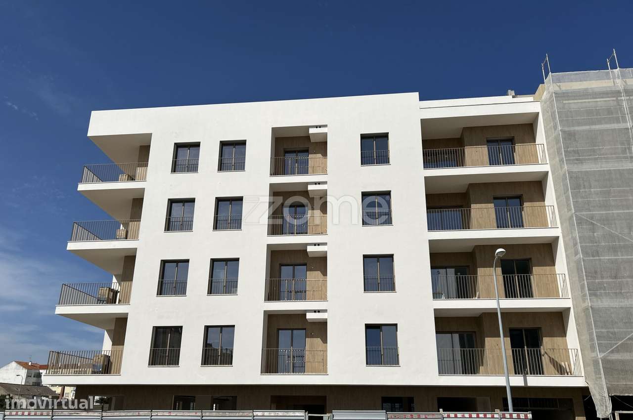 Duplex T3 1 Com Terraco E Vista Desafogada