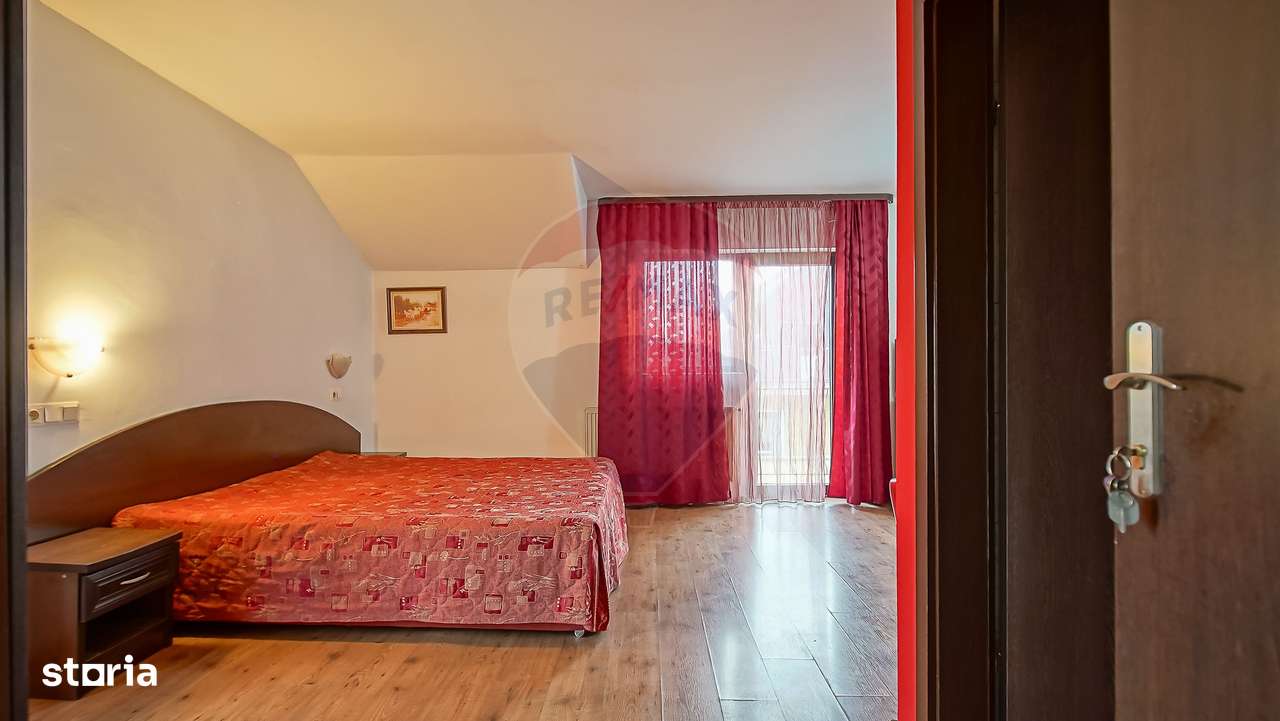 Casă / Vilă cu 12 camere de vânzare în zona Astra - Imagine principală: 5/20