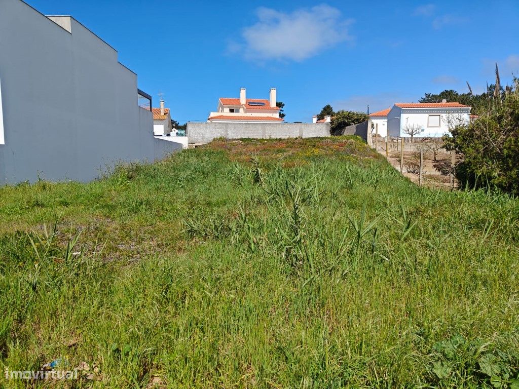 Terreno para construção na Foz do Arelho