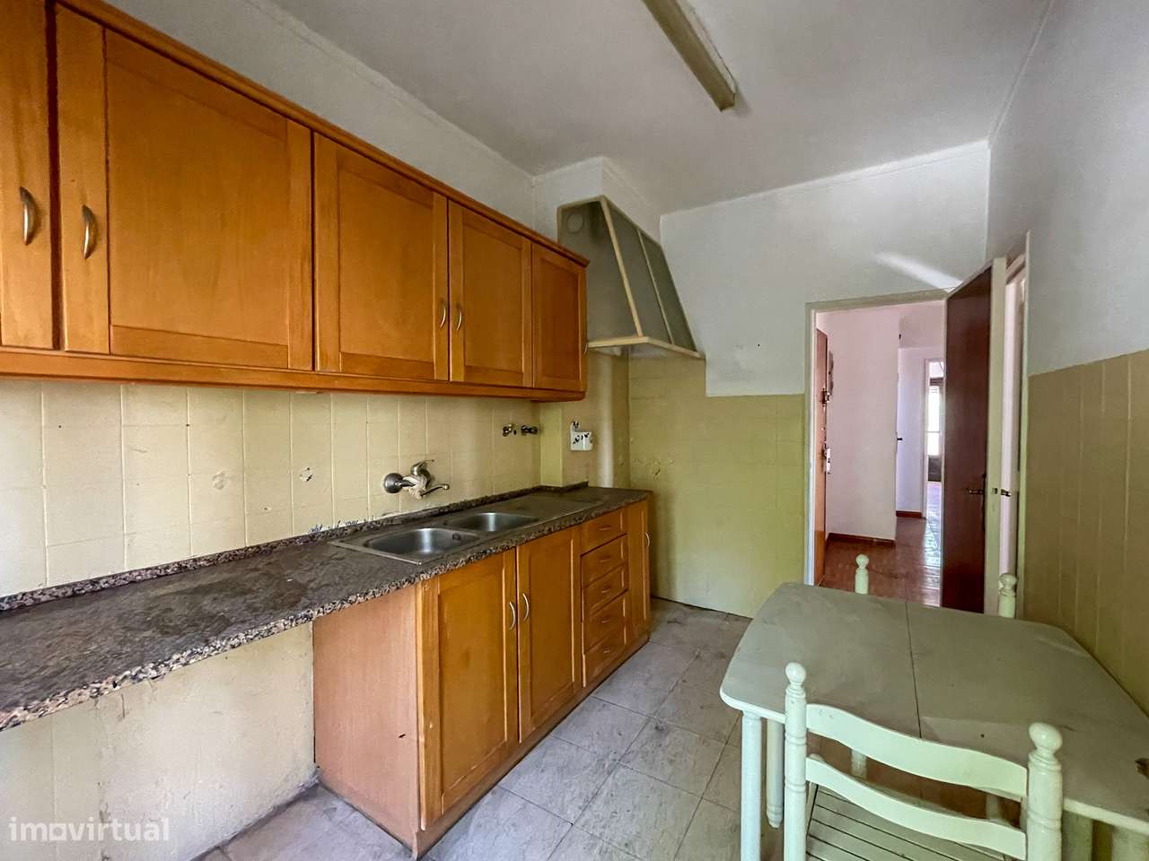 Prédio - 8 T2 + Sótão - Póvoa de Santa Iria-27