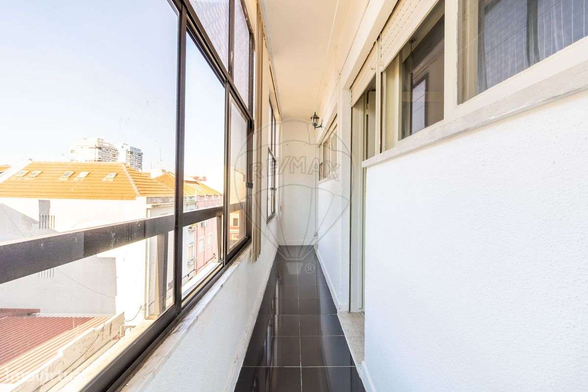 Apartamento T4 para venda-8