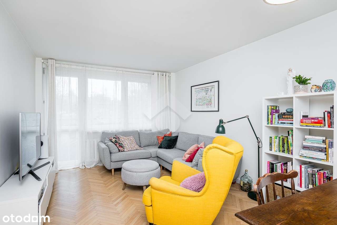 3-pokojowe przestronne mieszkanie z dużym salonem oraz osobną kuchnią-3