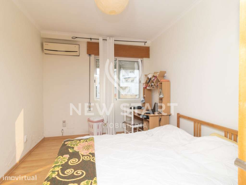 Apartamento T2 Renovado no Centro de Faro - Grande imagem: 3/12