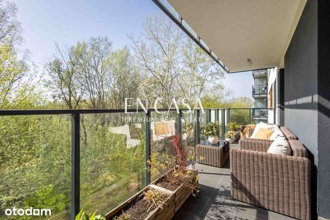 Rodzinny apartament na Woli z widokiem na zieleń-1