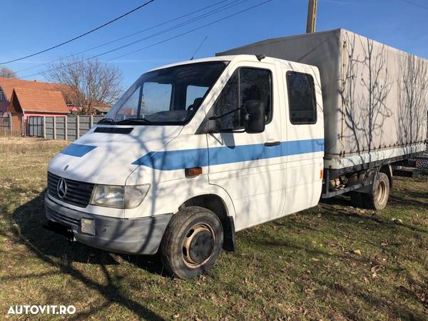 Mercedes-Benz Sprinter - 9