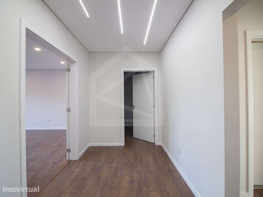 Apartamento Novo T4 +1 - Oliveira de Azeméis - Grande imagem: 5/25