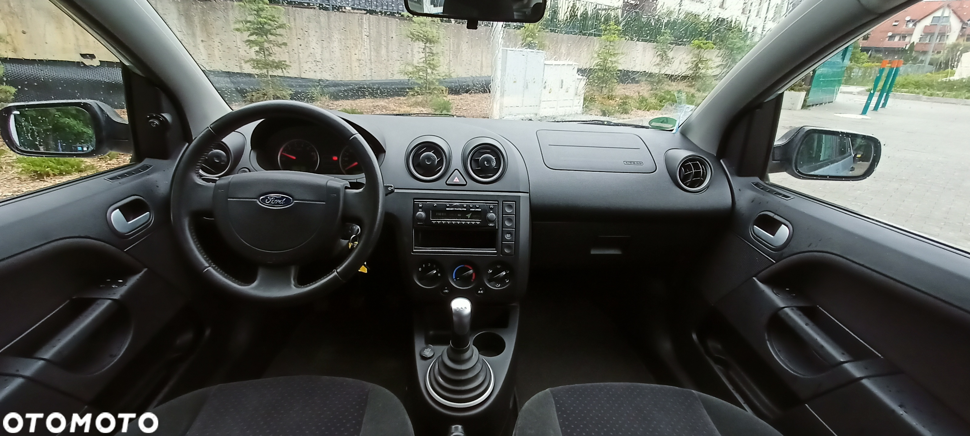 Ford Fiesta 1.4 Ghia - 5