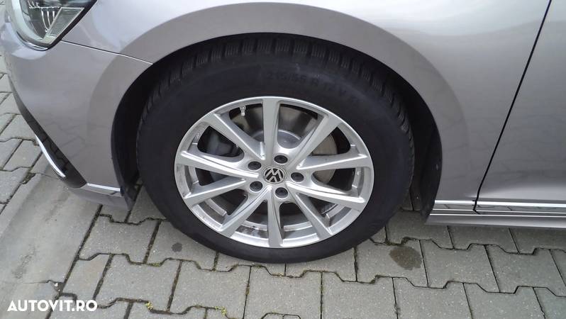 Volkswagen Passat 2.0 TDI DSG Comfortline - 8