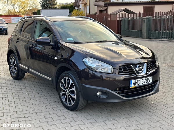 Nissan Qashqai - 2