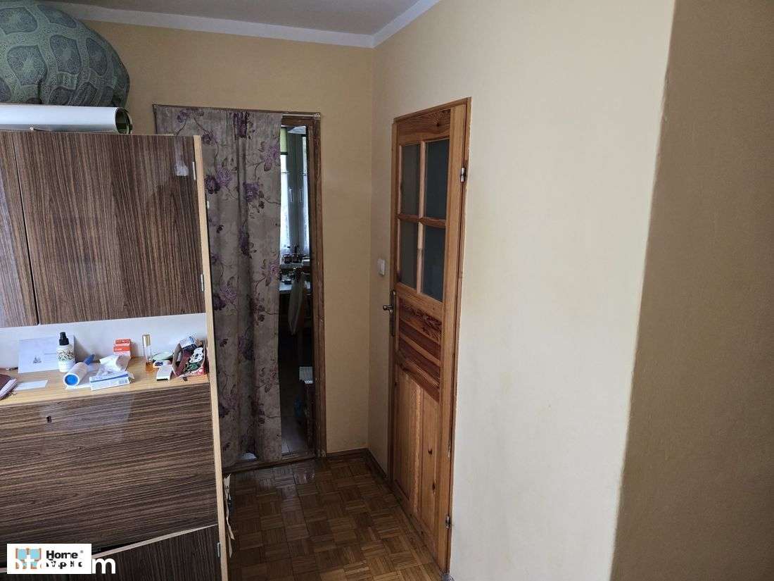 okolice Bzowej BALKON/PIWNICA - Pełny obrazek: 4/8