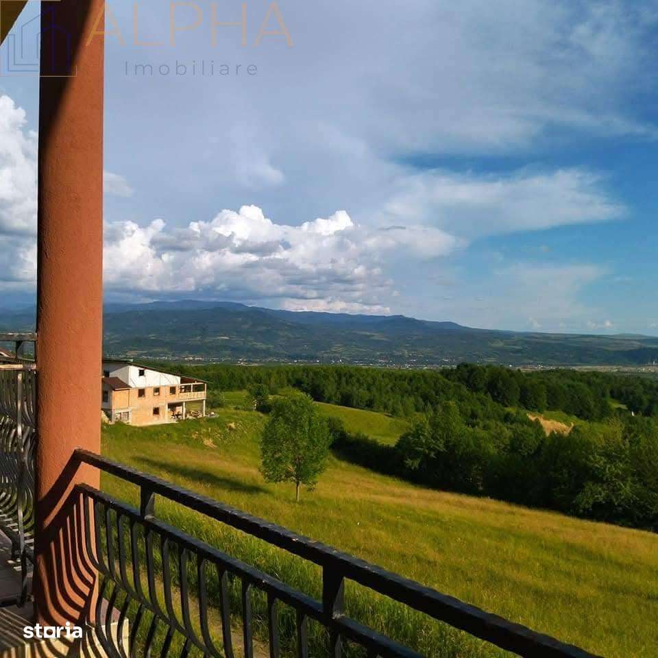 Pensiune cu Potential în Stramba + 32 ari teren - Imagine principală: 4/15