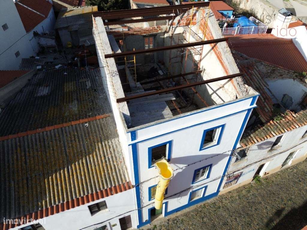 Moradia Centro Histórico de Sines | Projeto Aprovado | Excelente Te...-4