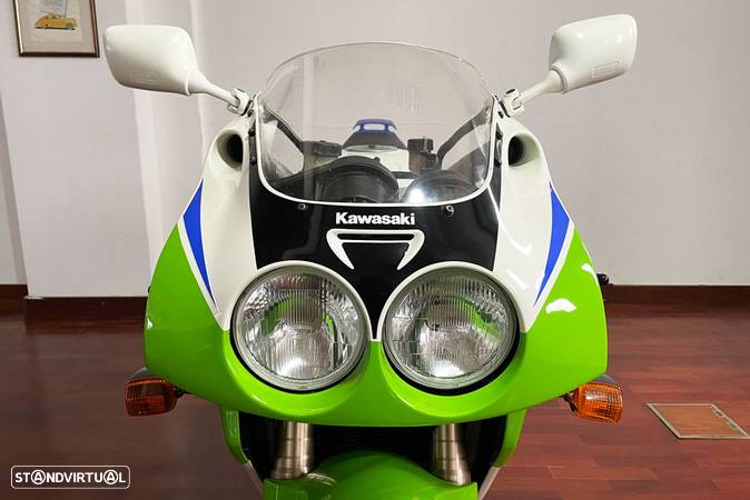 Kawasaki ZXR 750 - 9